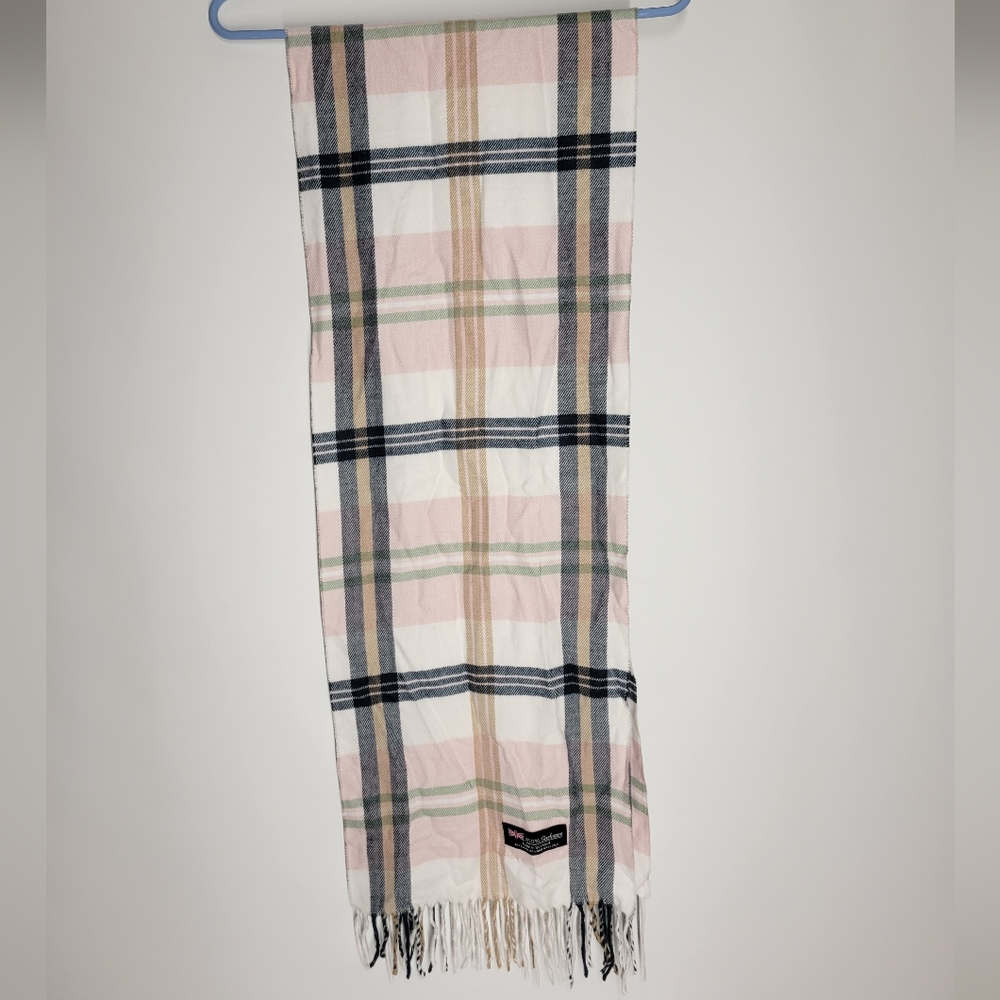NWOT Plaid Cashmere Scarf